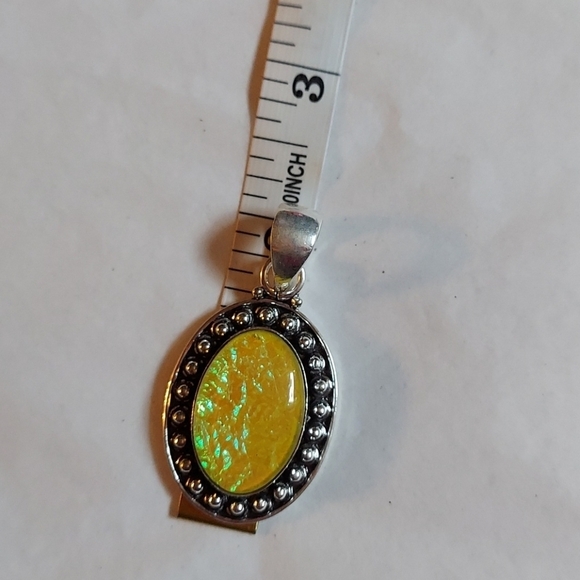 AUSTRALIAN Triplett Opal Pendant - Picture 3 of 4